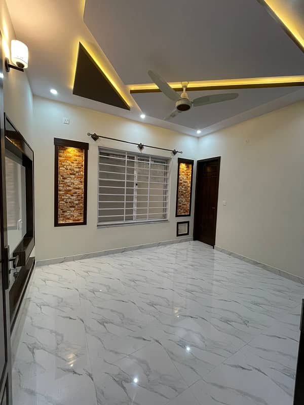 Ground Portion For Rent 28