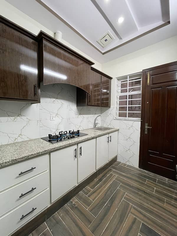 Ground Portion For Rent 34