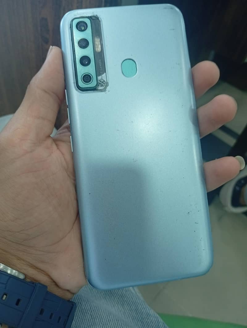 Tecno Camon 17 3