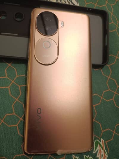 Vivo V40e