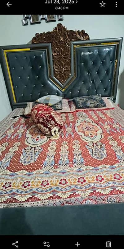 king size bed 2 side tables dressing tabel iron stand sofa