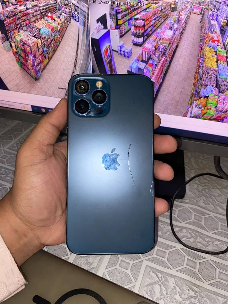 Apple iPhone 12 Pro Max 3
