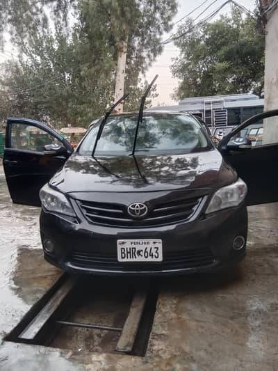 Toyota Corolla GLI 2011