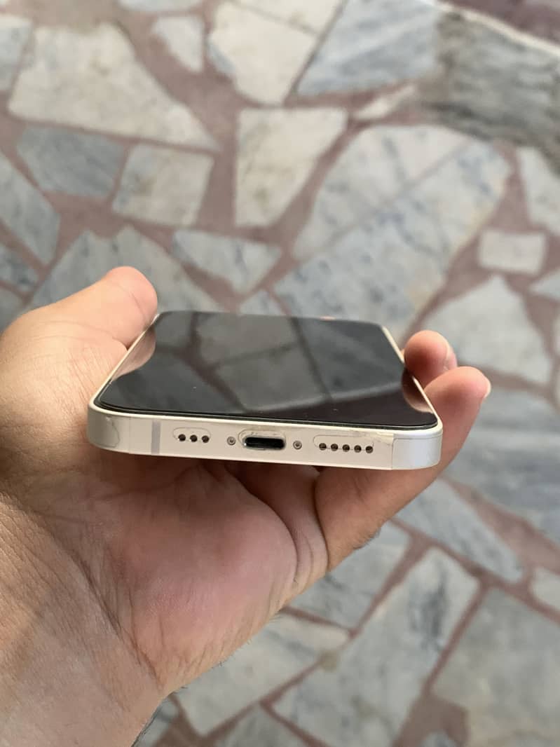 Apple iPhone 14 6