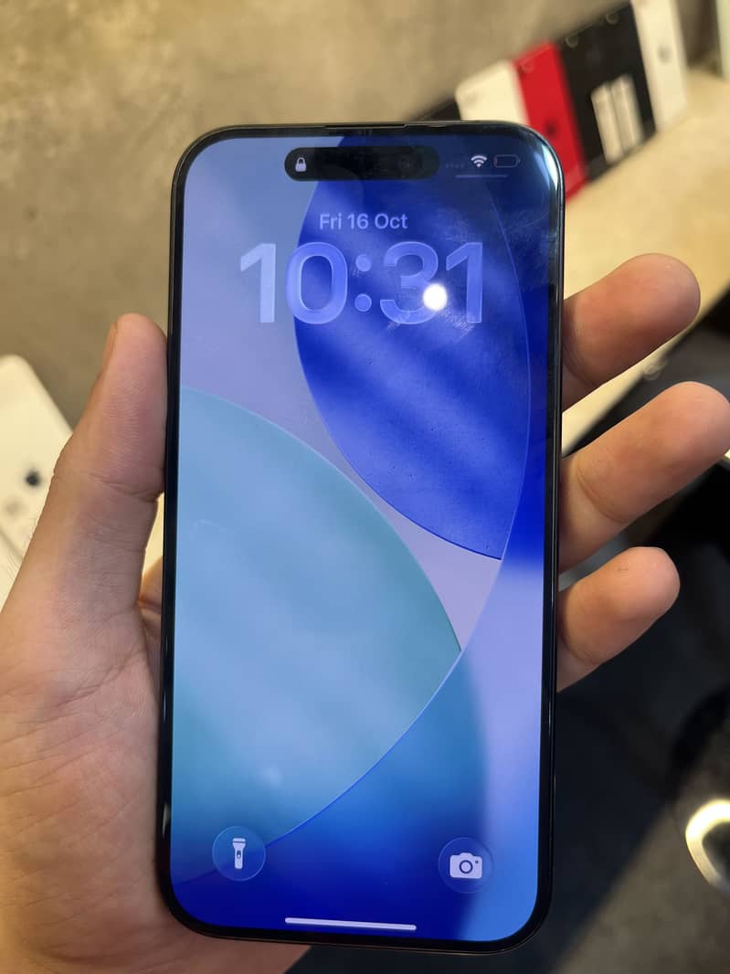 Apple iPhone 15 Pro 1