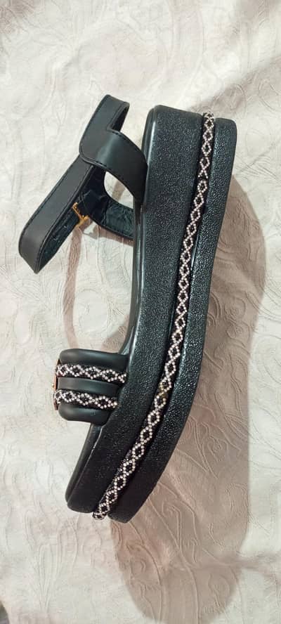 new sole fancy sandle