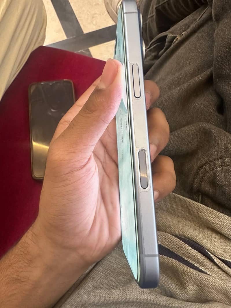 Apple iPhone 17 0