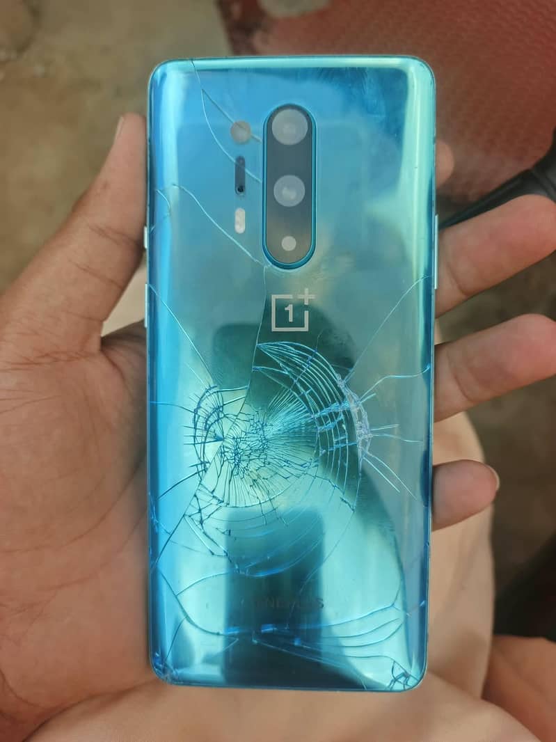 One Plus 8 Pro 0