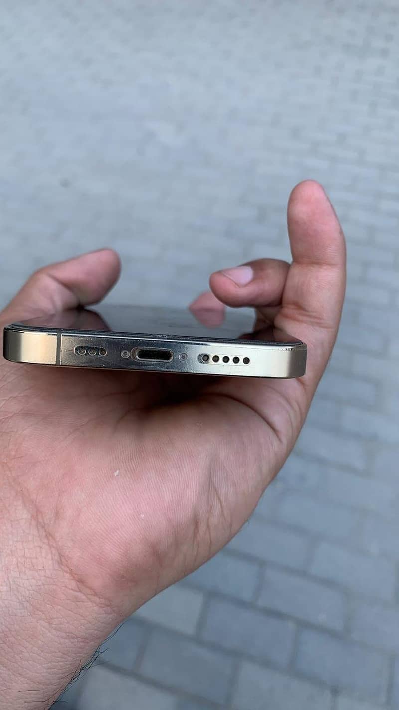 Apple iPhone 13 Pro 7