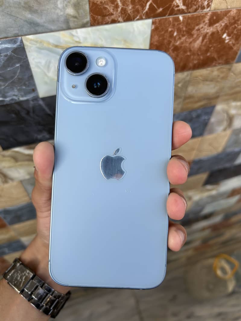 Apple iPhone 14 0