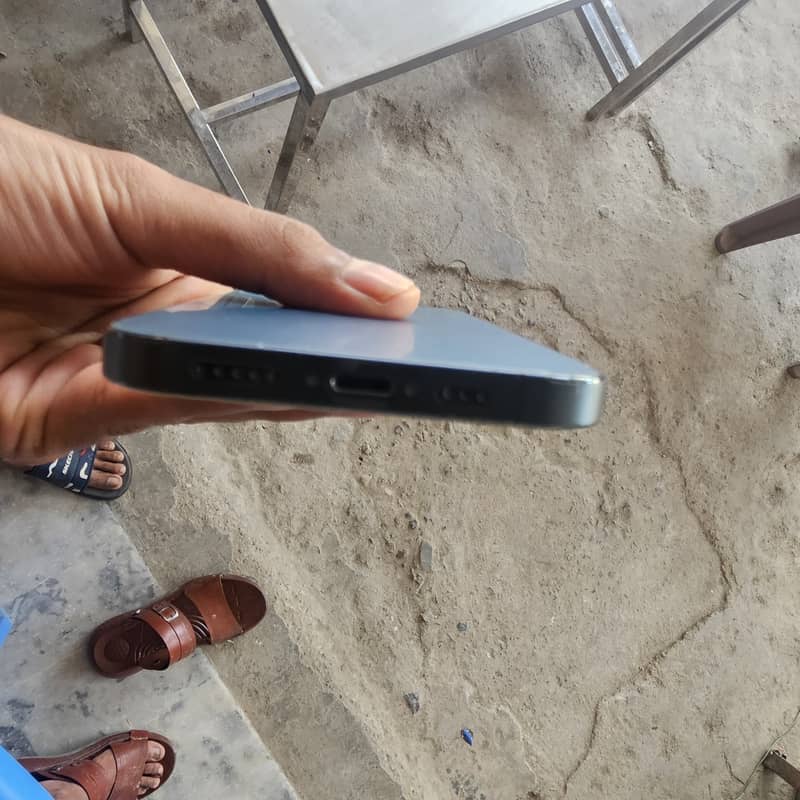 Apple iPhone 12 Pro 3