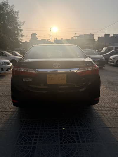 Toyota Corolla Altis 2016
