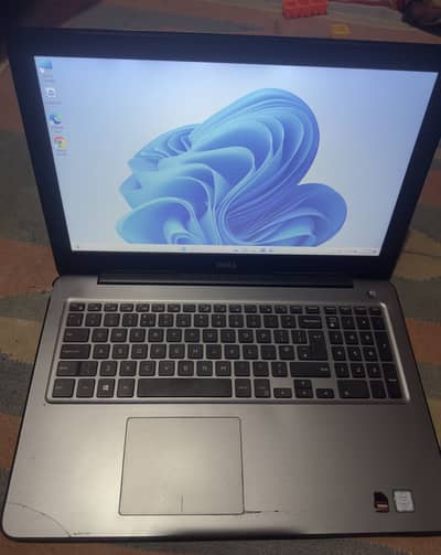 Dell Inspiron 15 5567 laptop i7 7 gen