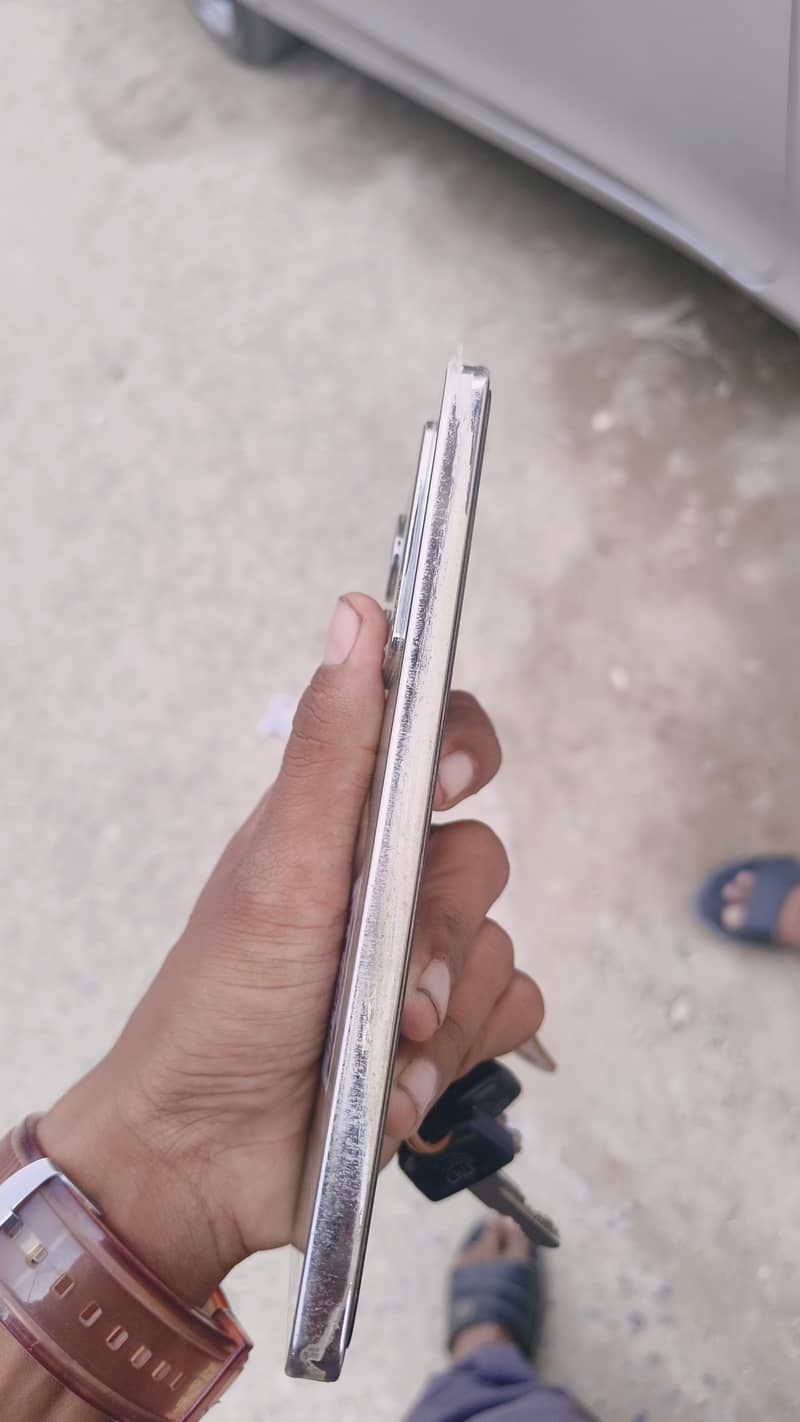 Infinix Note 40 2