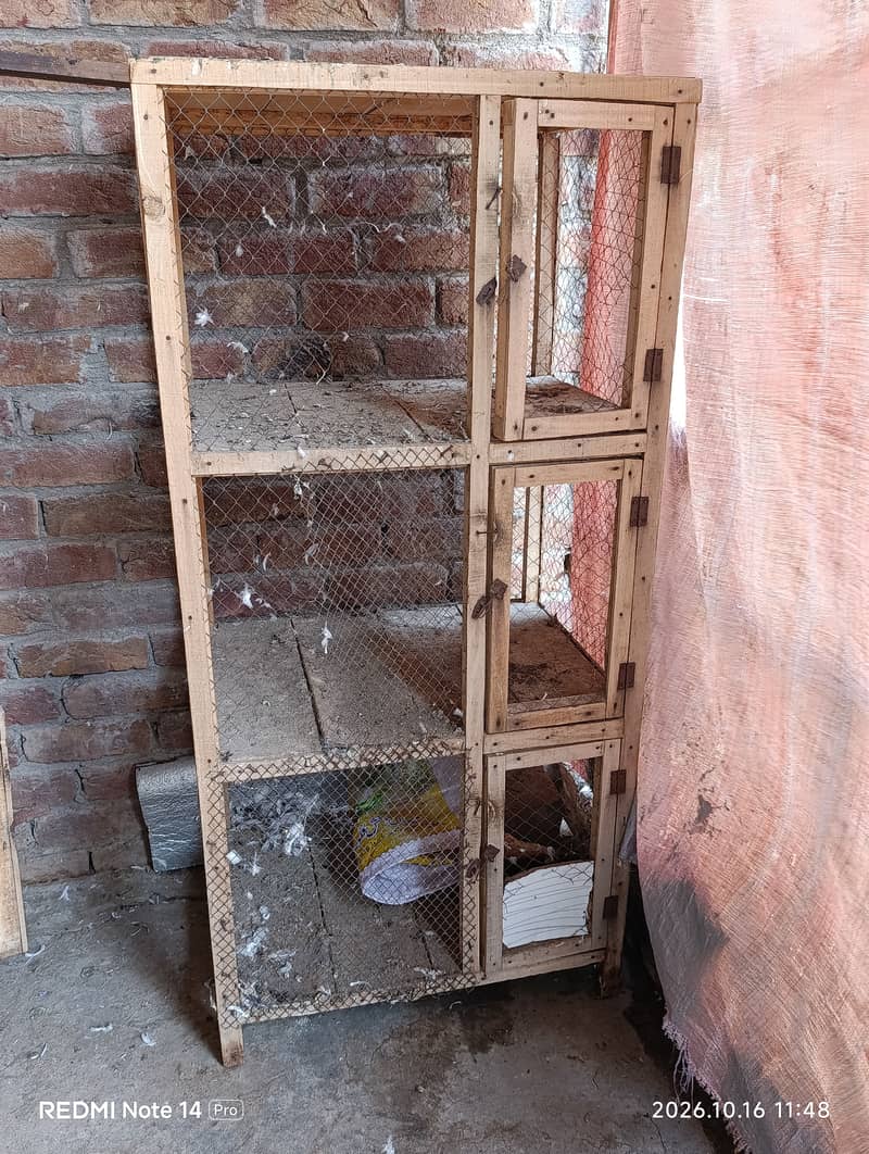 Used Cages 4