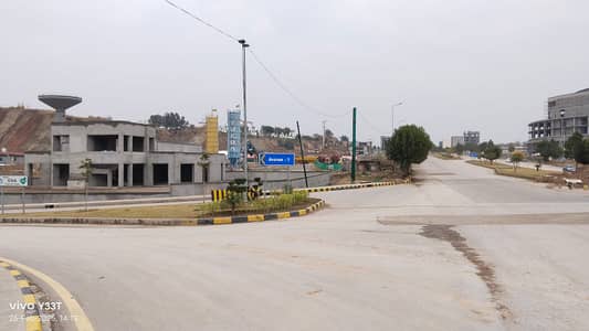 1 Kanal Level plot in street 03, Sector B, Dha Phase 5, Islamabad