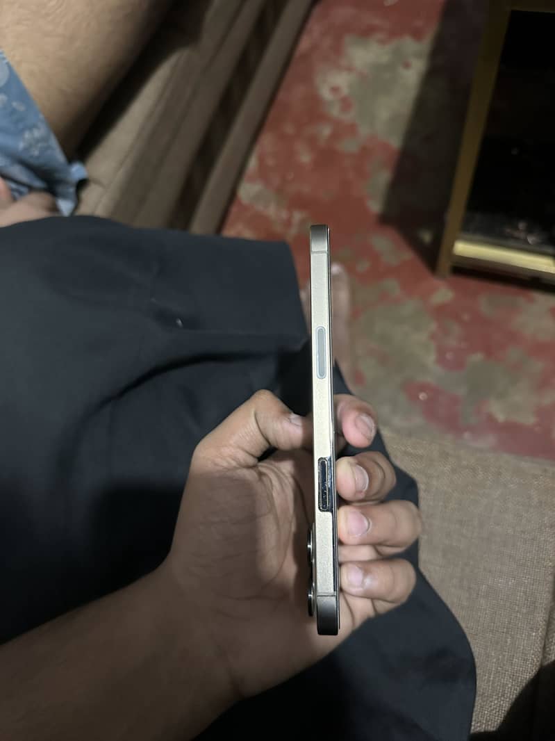 Apple iPhone 12 Pro Max 5