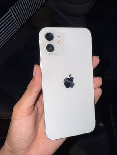 Apple iPhone 12