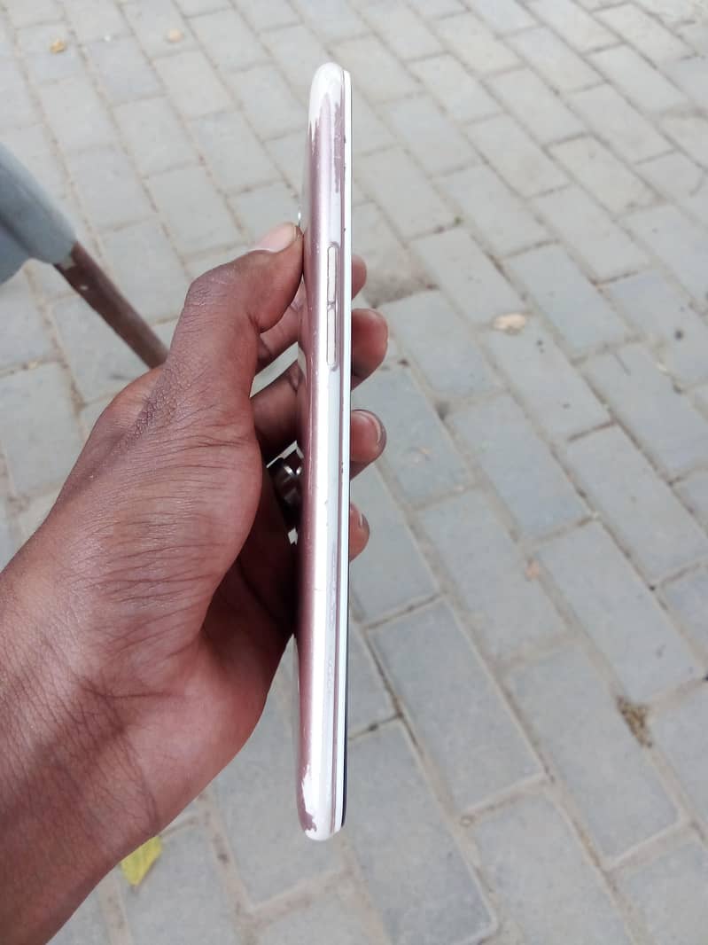 OPPO A71 1