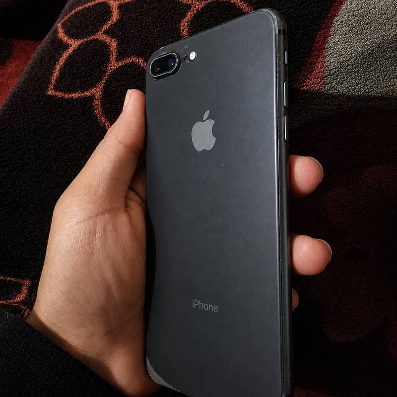 iphone 8 plus 3