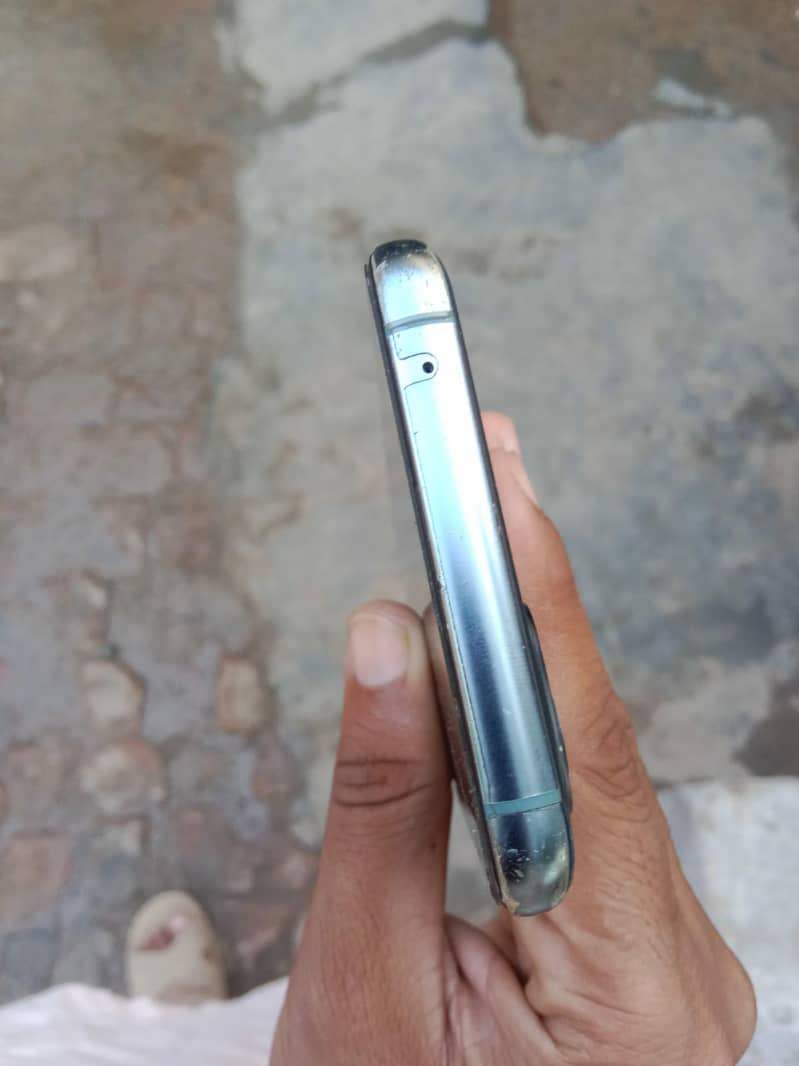 One Plus 9 Pro 7