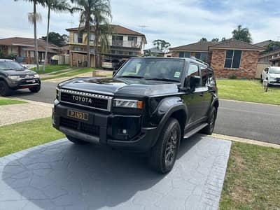 Cars available on rent with Driver