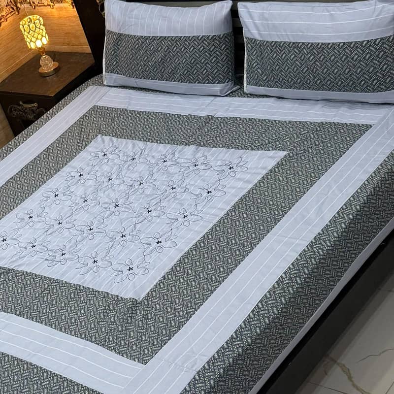 2 pilo + bedsheet size 13