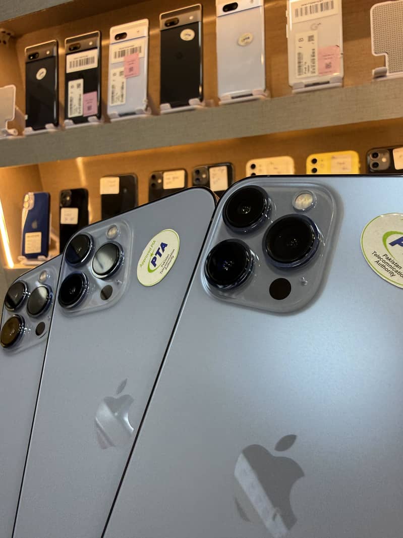 Apple iPhone 13 Pro Max 3
