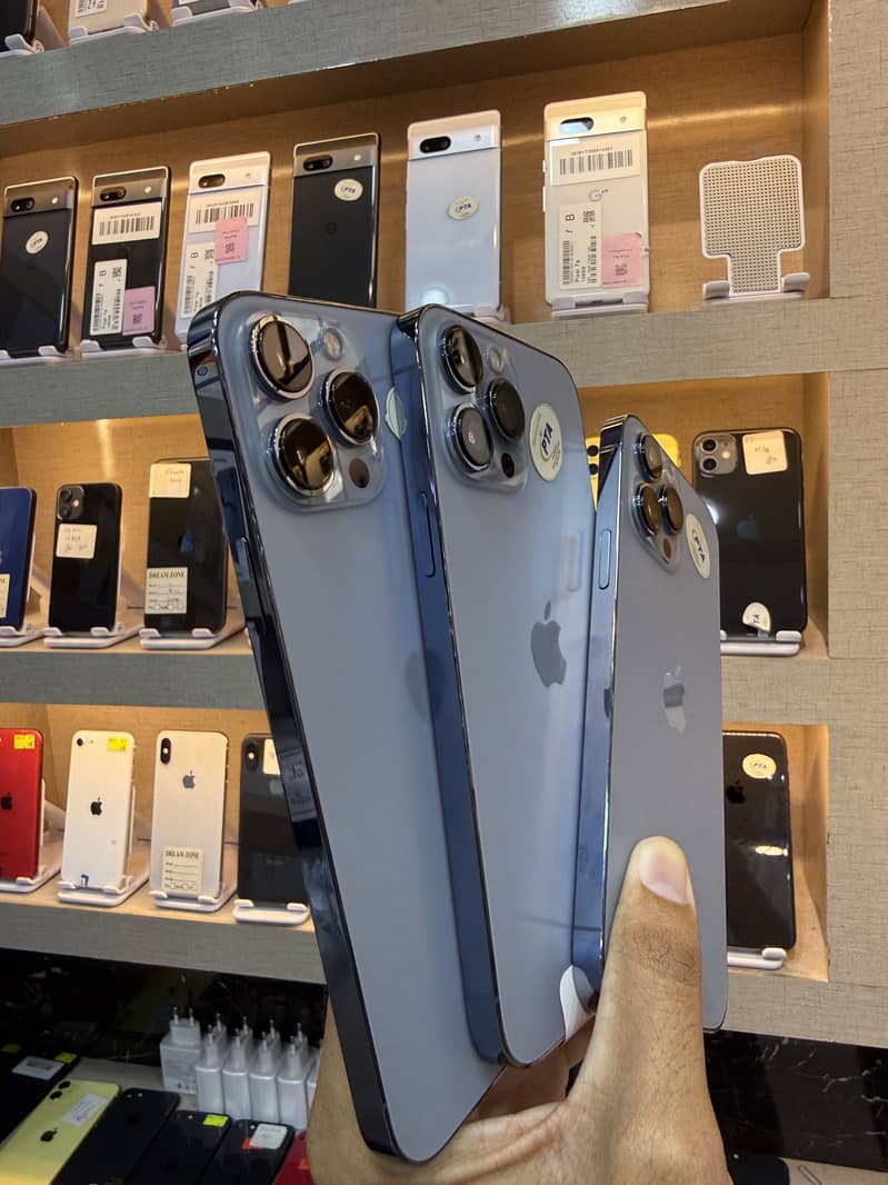 Apple iPhone 13 Pro Max 5