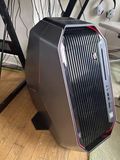 Alienware Area 51 R2 Dell
