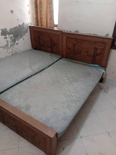 single beds urgent sale