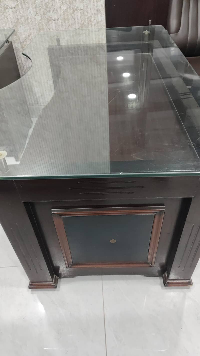 Used Sofa Single Piece 3