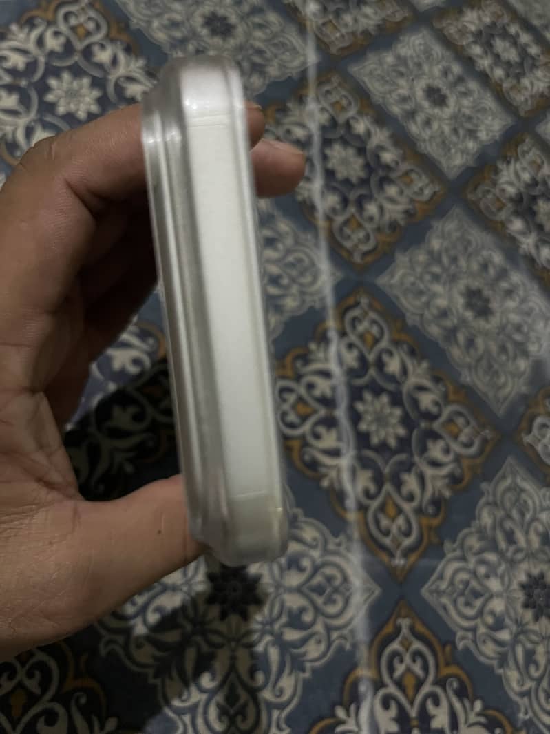 Apple iPhone 17 Pro Max 5