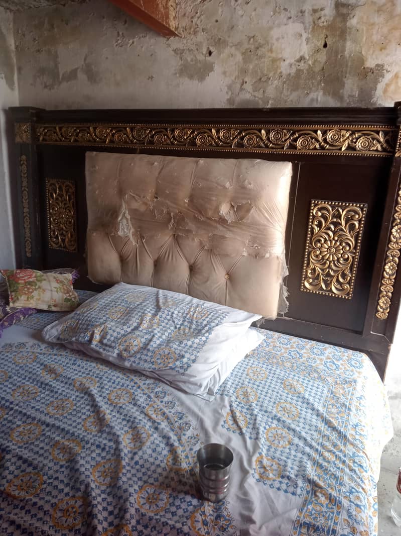 dressing table 2 side table bed 2