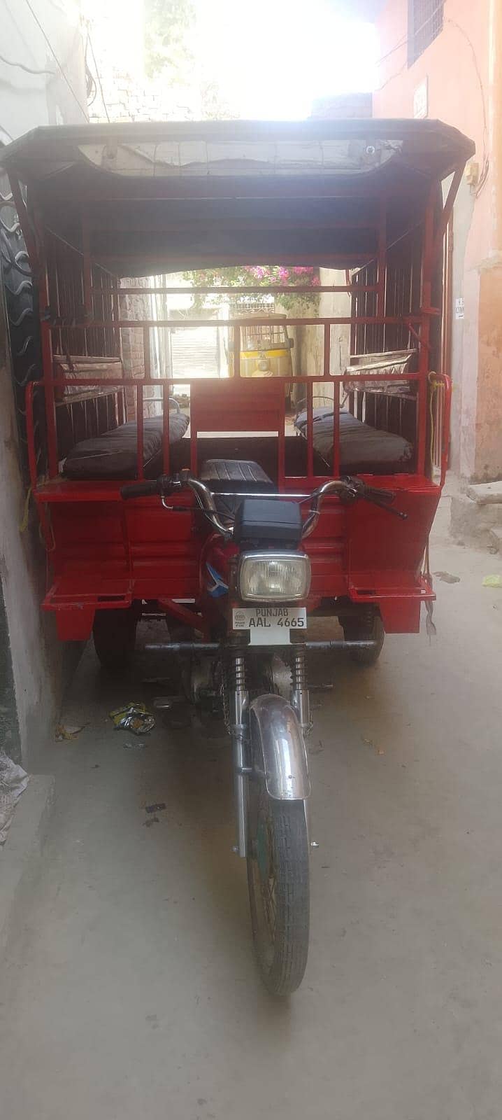 100cc Rickshaw 2