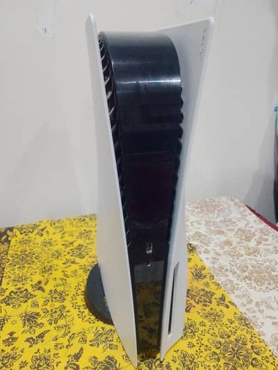 selling PS5 imported from Saudia never opened for repairs