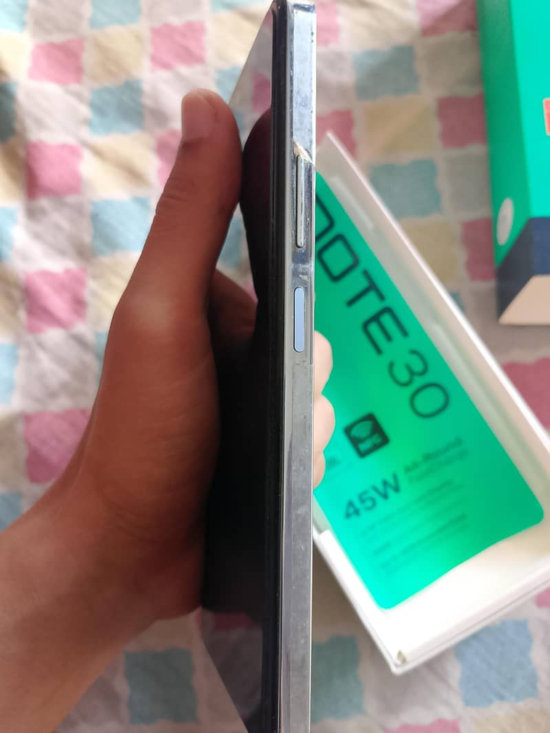 Infinix Note 30 5