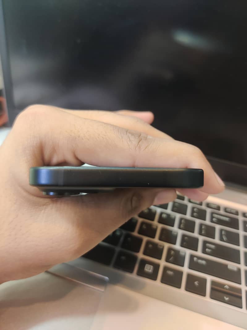 Apple iPhone 15 0