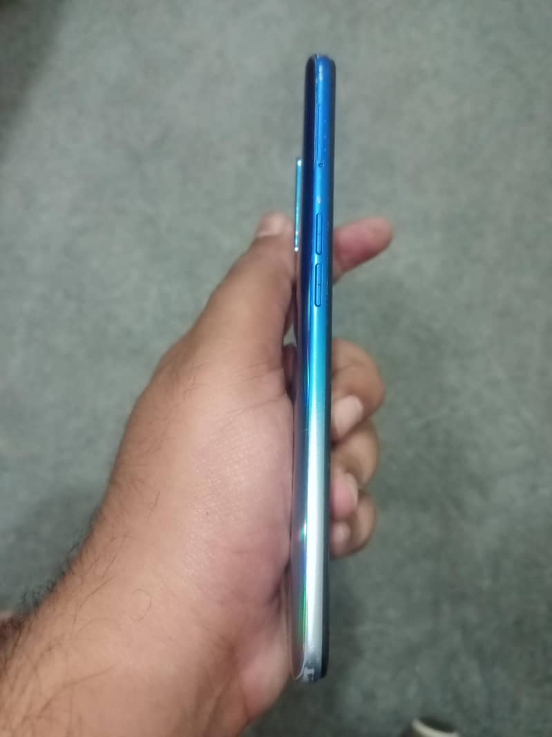 OPPO A54 3