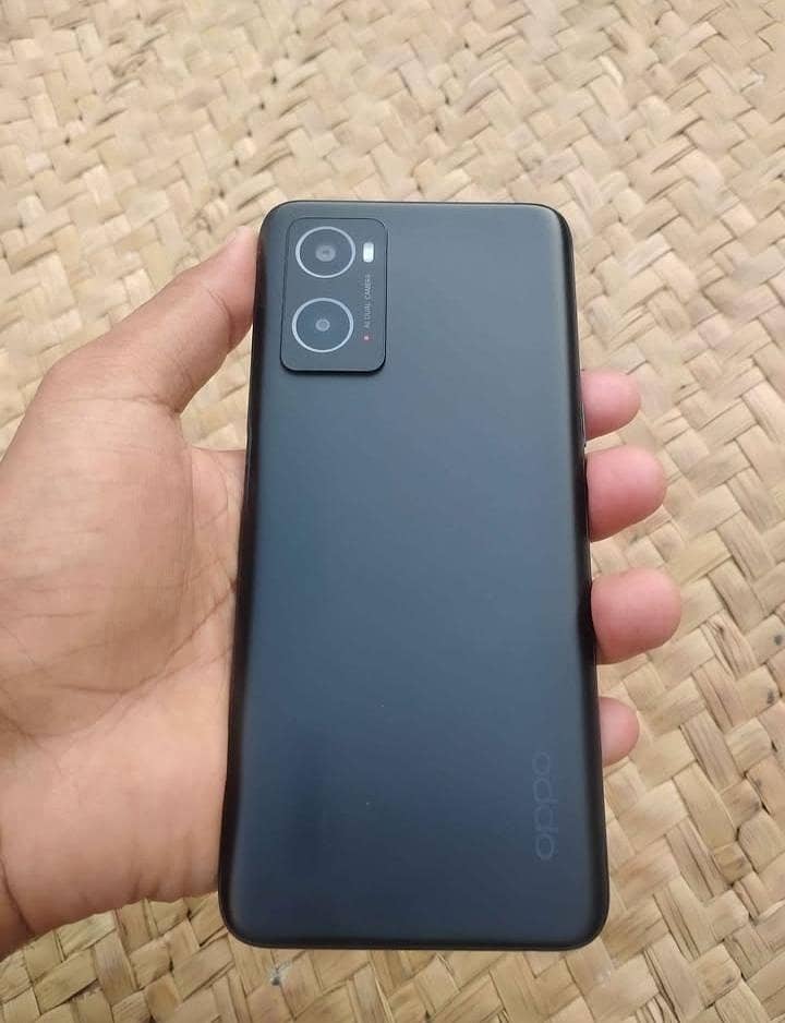 OPPO A76 0