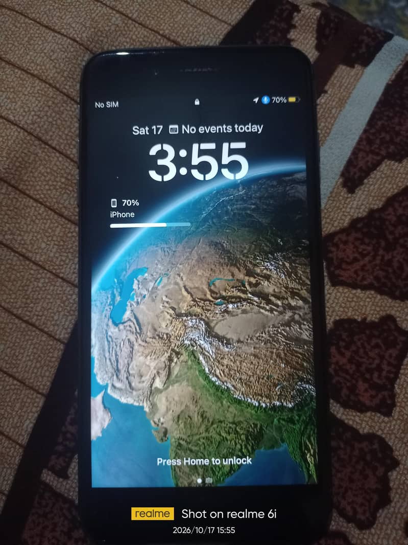 Apple iPhone 8 Plus 2