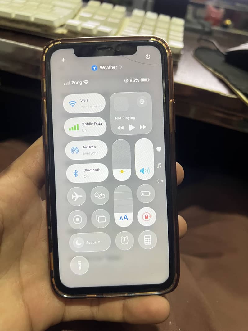 Apple iPhone 11 Pro 6