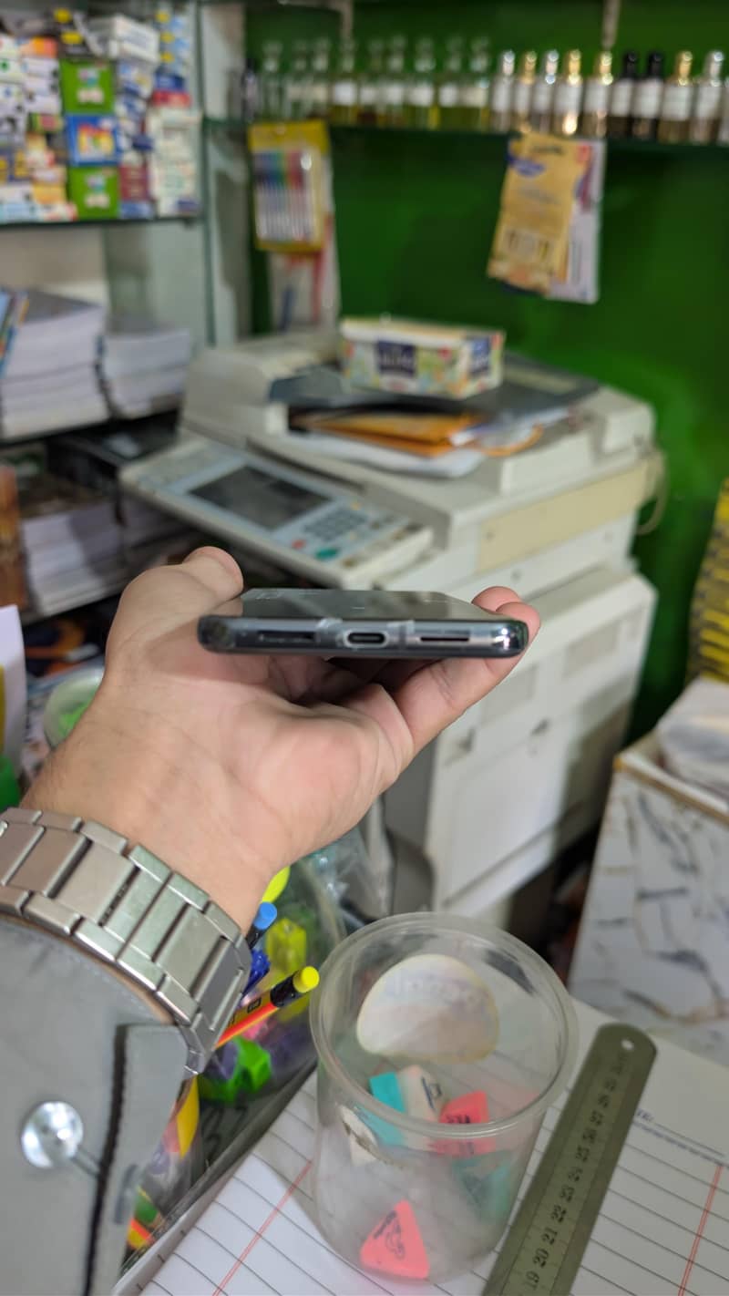 Google Pixel 8 Pro 4