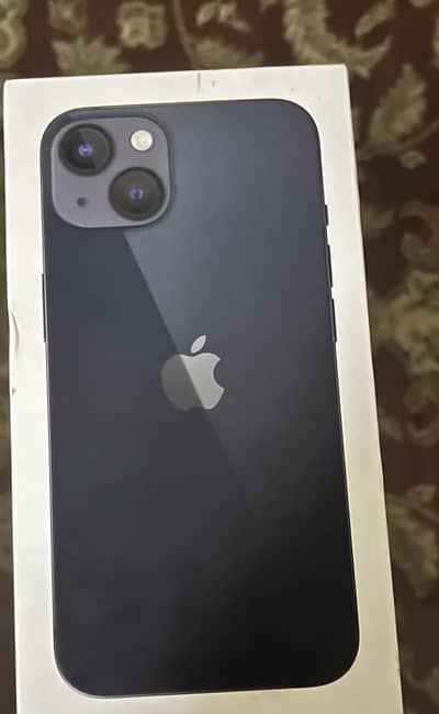 Apple iPhone 13
