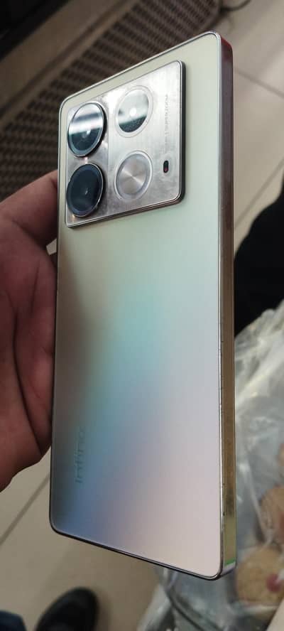 Infinix Note 40