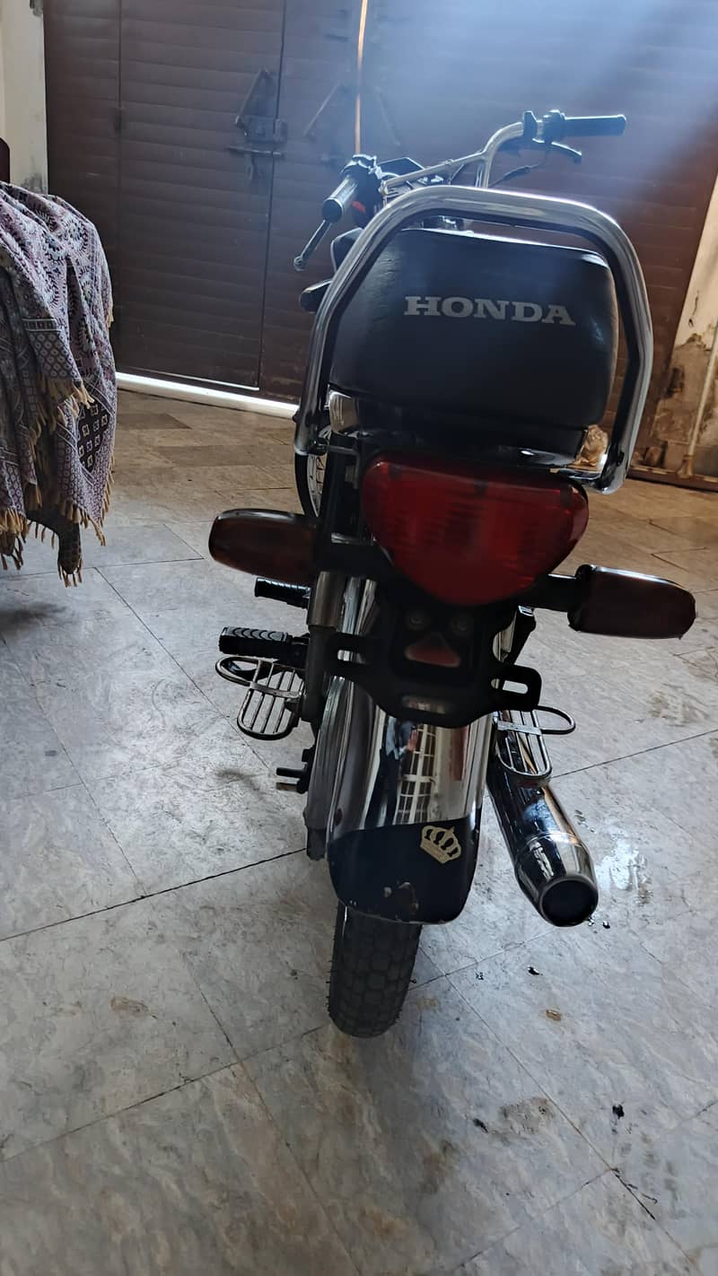 Honda CD 70 3