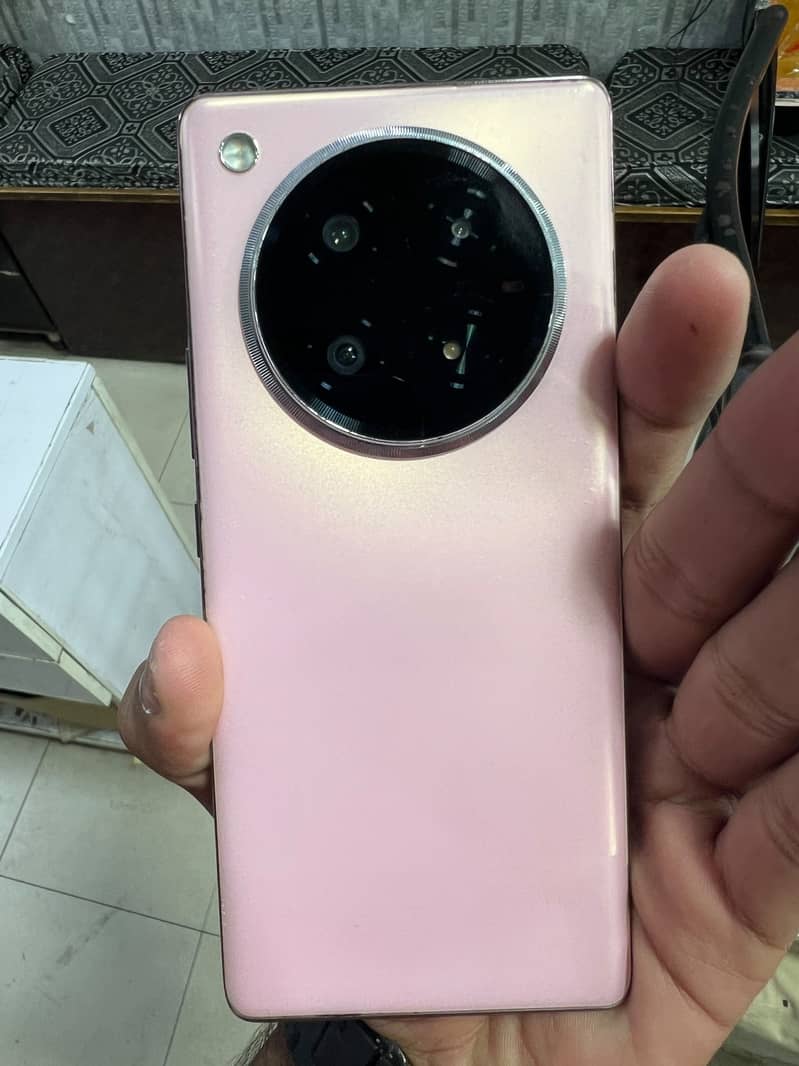 Infinix Zero 40 2