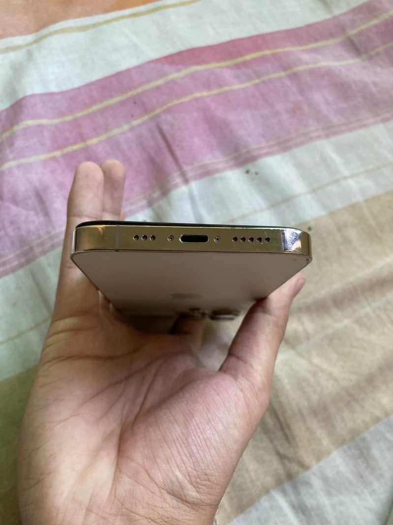 Apple iPhone 13 Pro 5