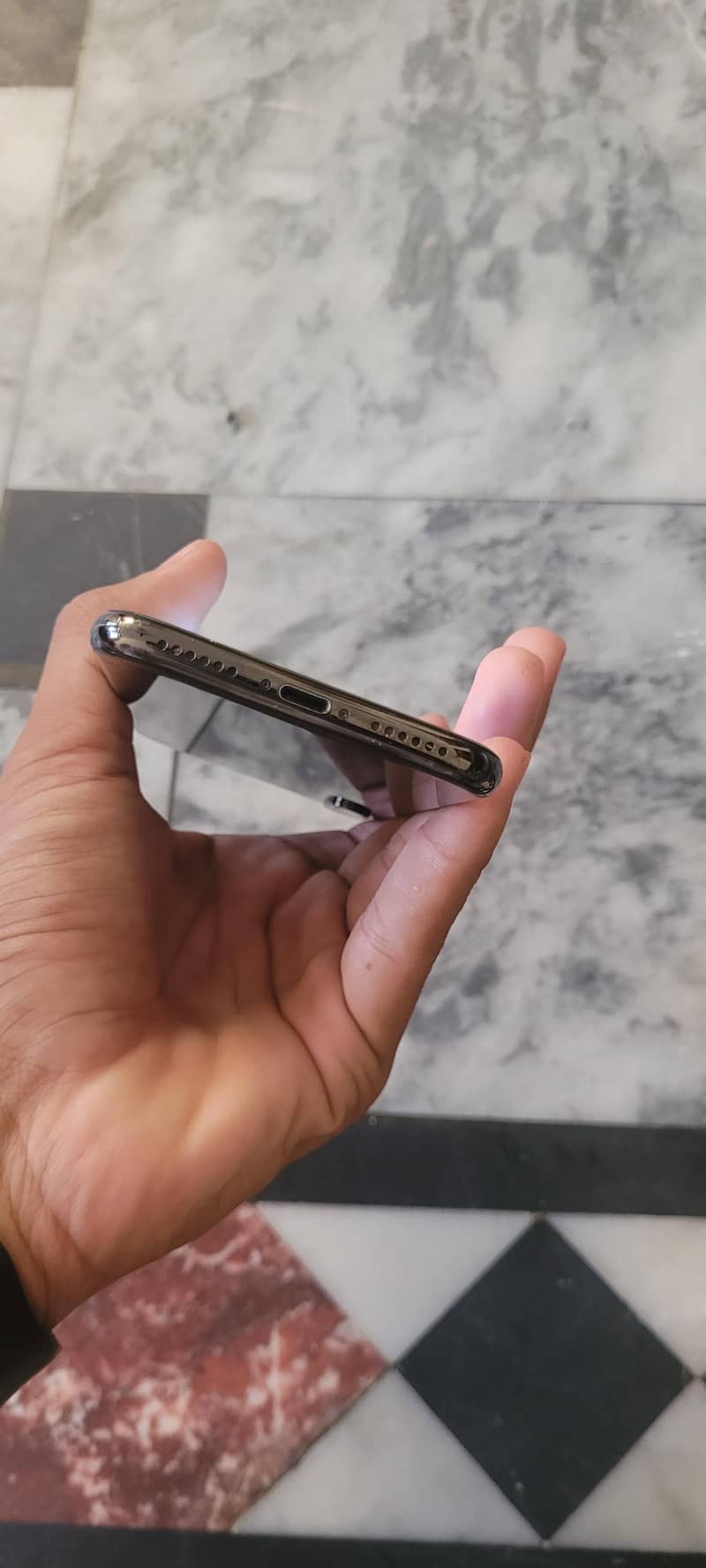 Apple iPhone X 3