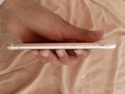 Apple iPhone 6S